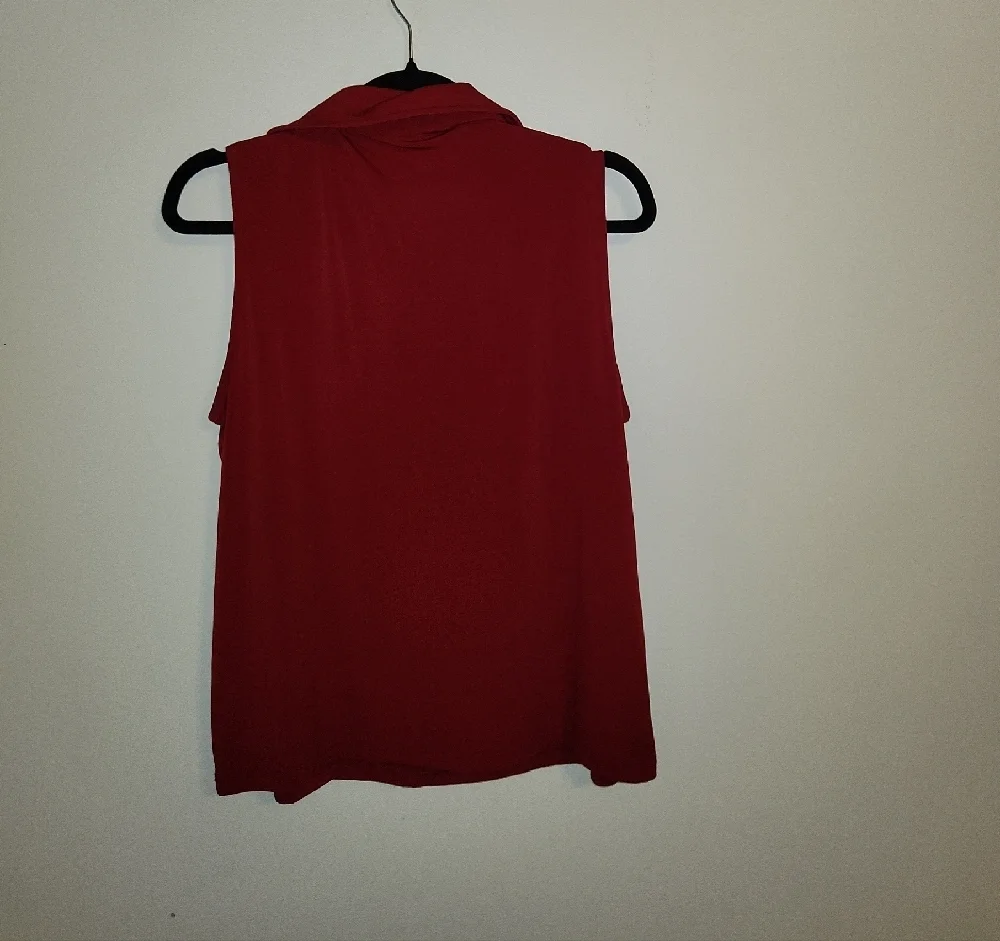 Jones Studio Red Ruffle Blouse - Picture 3 of 3